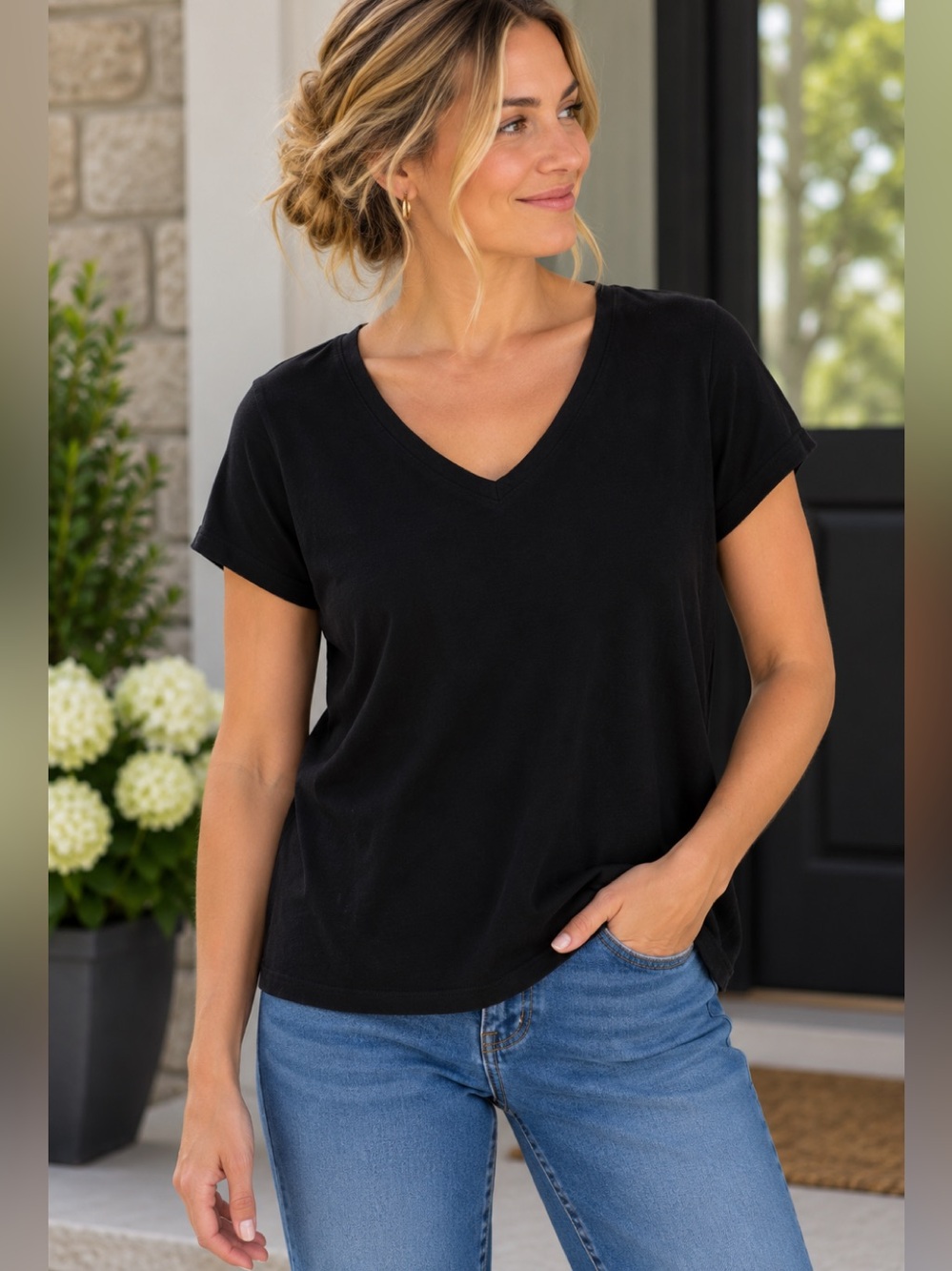 Eileen Fisher Women’s Black 100% Cotton V-Neck T-Shirt Size Medium